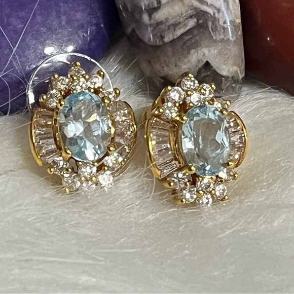 Vintage Jewelry - 14K Gold Plated Elegant Marquise Blue Topaz Earrings